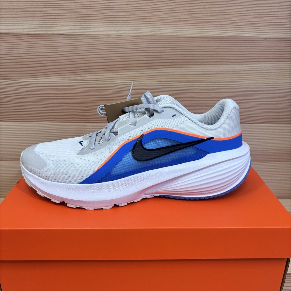 Nike Downshifter 14 Platinum Tint IB1895-004 Men's Size 11 Running Sneakers